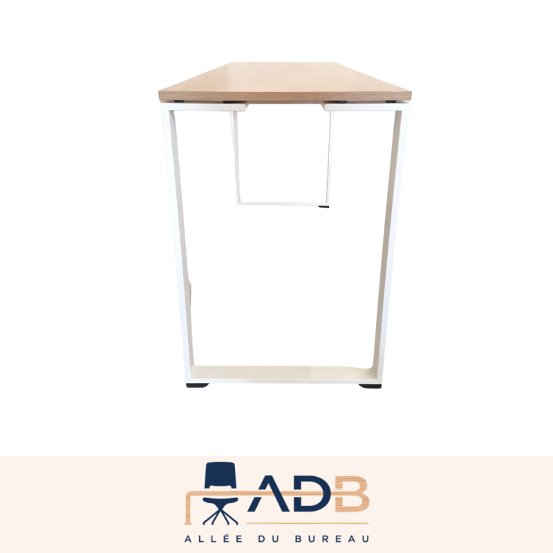 TABLE HAUTE